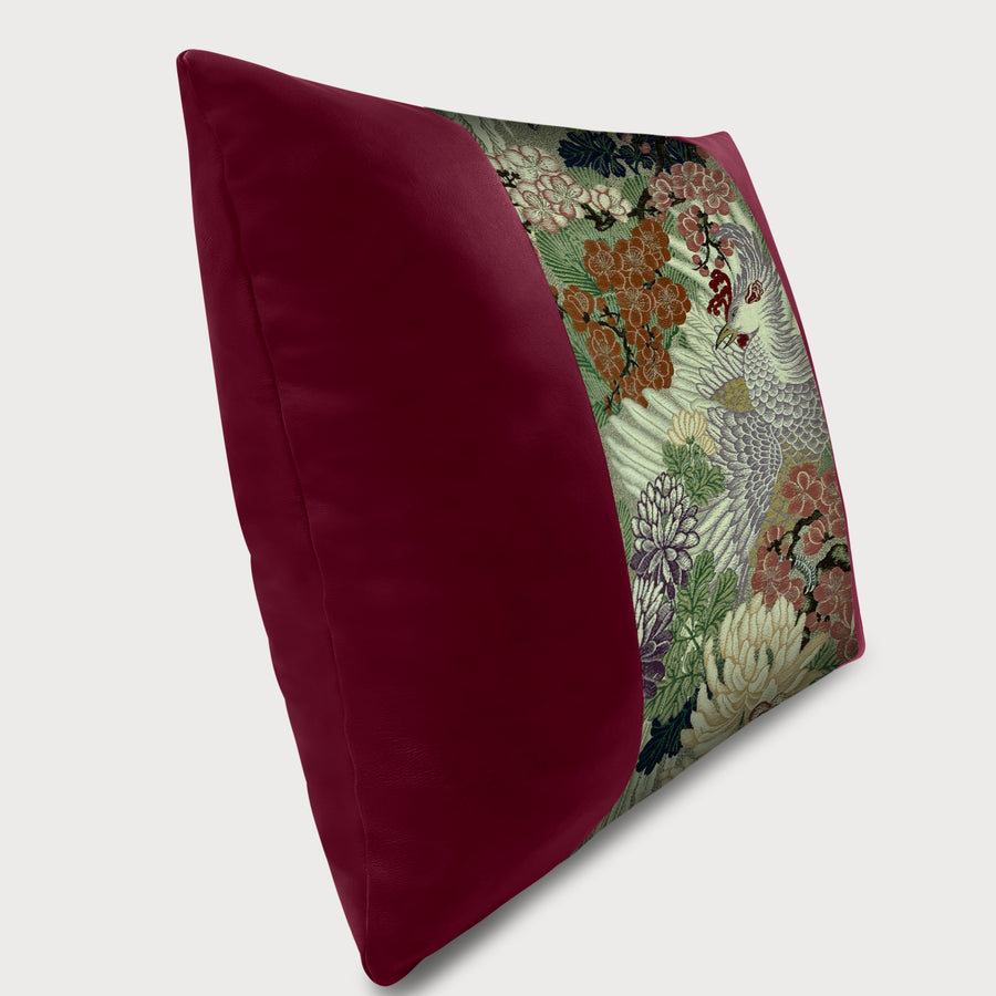 鳳凰・松・梅・菊　ジャパニーズシルク（1912-1945）とパール加工パーチメントベージュレザーの枕:レザーの色をもっと見る!